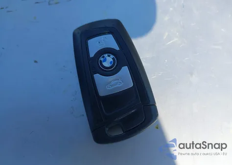 2015 BMW 320I xDrive from USA, damaged, VIN WBA3C3G55FNT52782